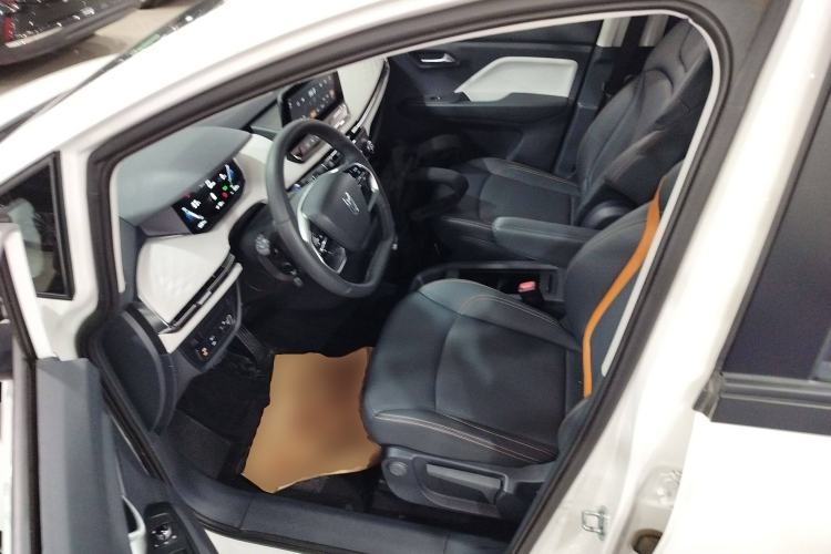 Used Bestune NAT 2023 PRO Comfort Travel Edition 419km Driver Seat