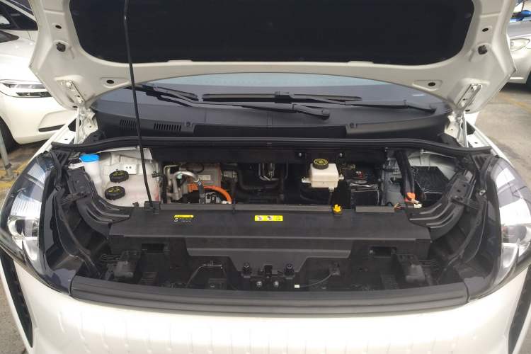 Used Bestune NAT 2023 PRO Comfortable Travel Battery-Swap Version 401km Engine Bay