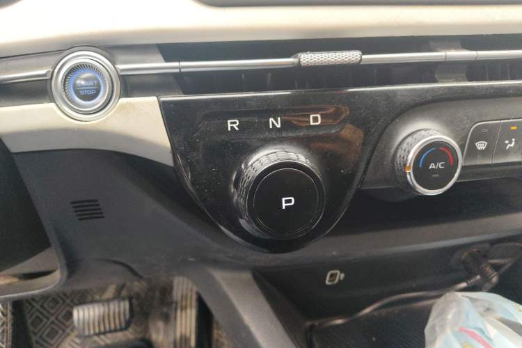Used Bestune NAT 2022 Enjoy Travel Edition 120kW 419km Gear Lever
