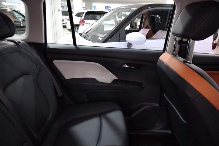 Used Bestune NAT 2023 PRO Comfort Travel Edition 419km Left Rear Door Interior