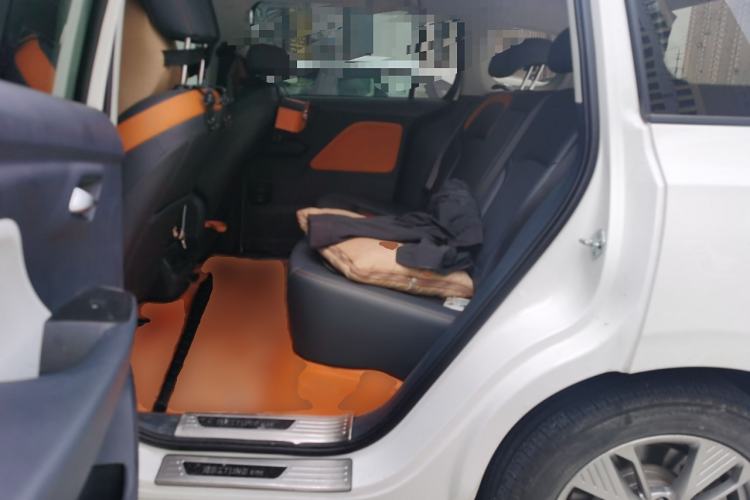 Used Bestune NAT 2023 PRO Comfortable Travel Battery-Swap Version 401km Left Rear Seat