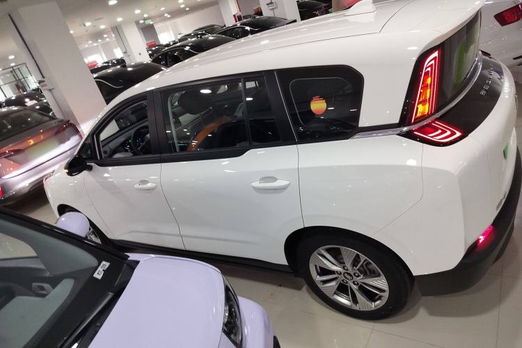 Used Bestune NAT 2023 PRO Comfort Travel Edition 419km Left Side