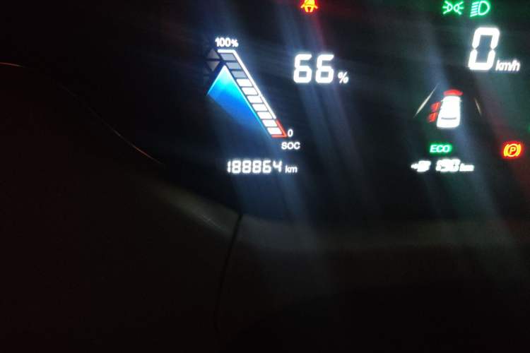Used Bestune NAT 2022 Comfort Travel Version 100kW 425km Odometer Close Up