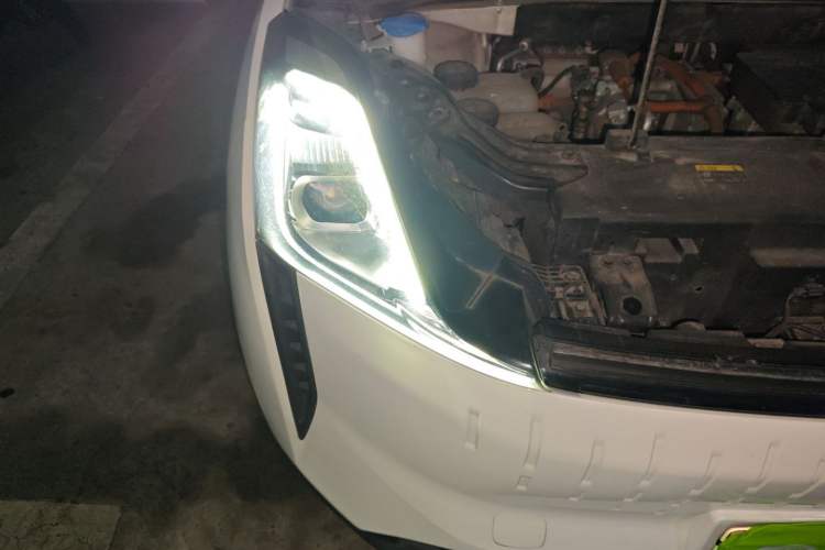 Used Bestune NAT 2021 Ride-Hailing Version Right Front Headlight