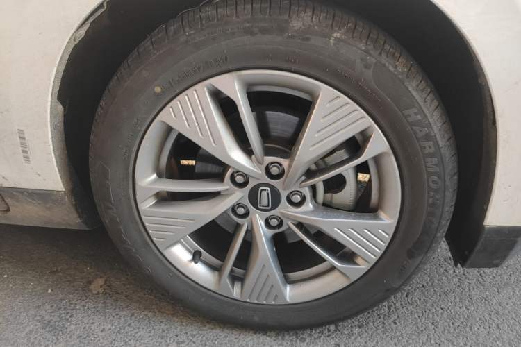 Used Bestune NAT 2023 PRO Comfort Travel Edition 419km Right Front Wheel Hub