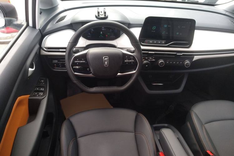 Used Bestune NAT 2023 PRO Comfortable Travel Battery-Swap Version 401km Steering Wheel