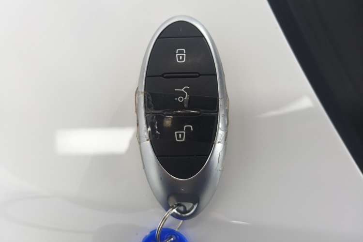 Used Bestune NAT 2023 PRO Comfort Travel Edition 419km Vehicle Key