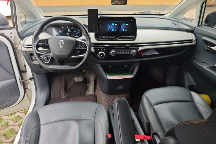 Used Bestune NAT 2021 Luxury Experience Edition Center Console
