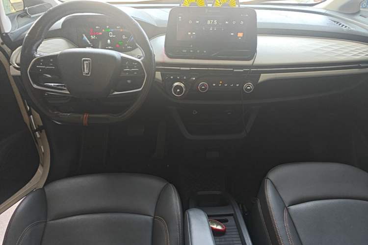 Used Bestune NAT 2021 Ride-Hailing Version Center Console