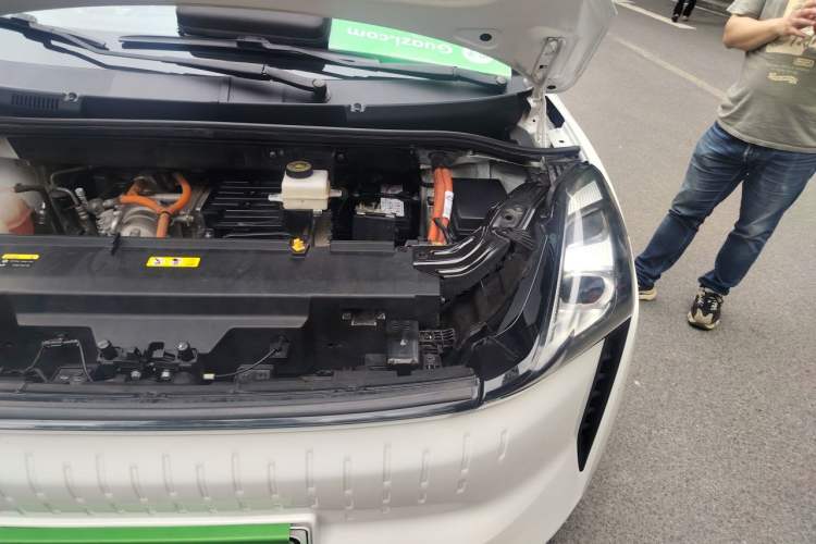 Used Bestune NAT 2021 Ride-Hailing Version Engine Bay Left