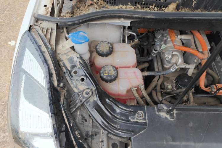 Used Bestune NAT 2021 Luxury Experience Edition Engine Bay Right