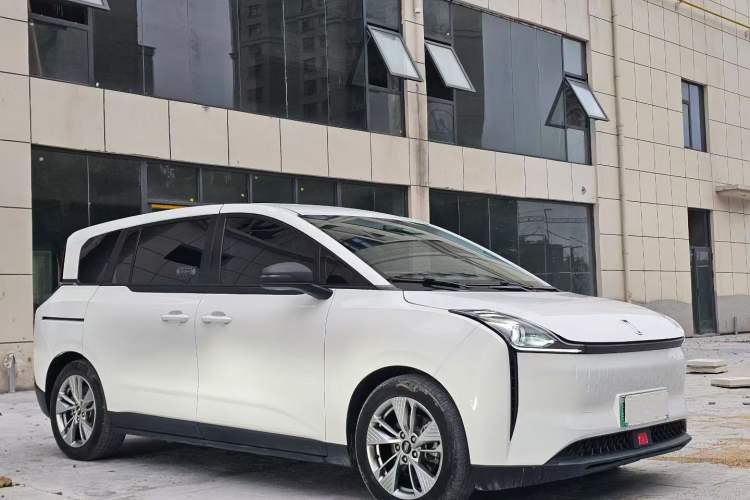 Used Bestune NAT 2021 Luxury Experience Edition Exterior 4