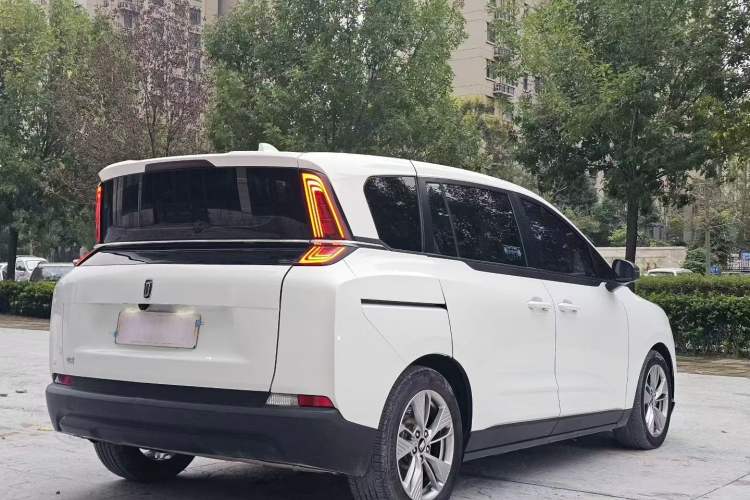 Used Bestune NAT 2021 Luxury Experience Edition Exterior 7