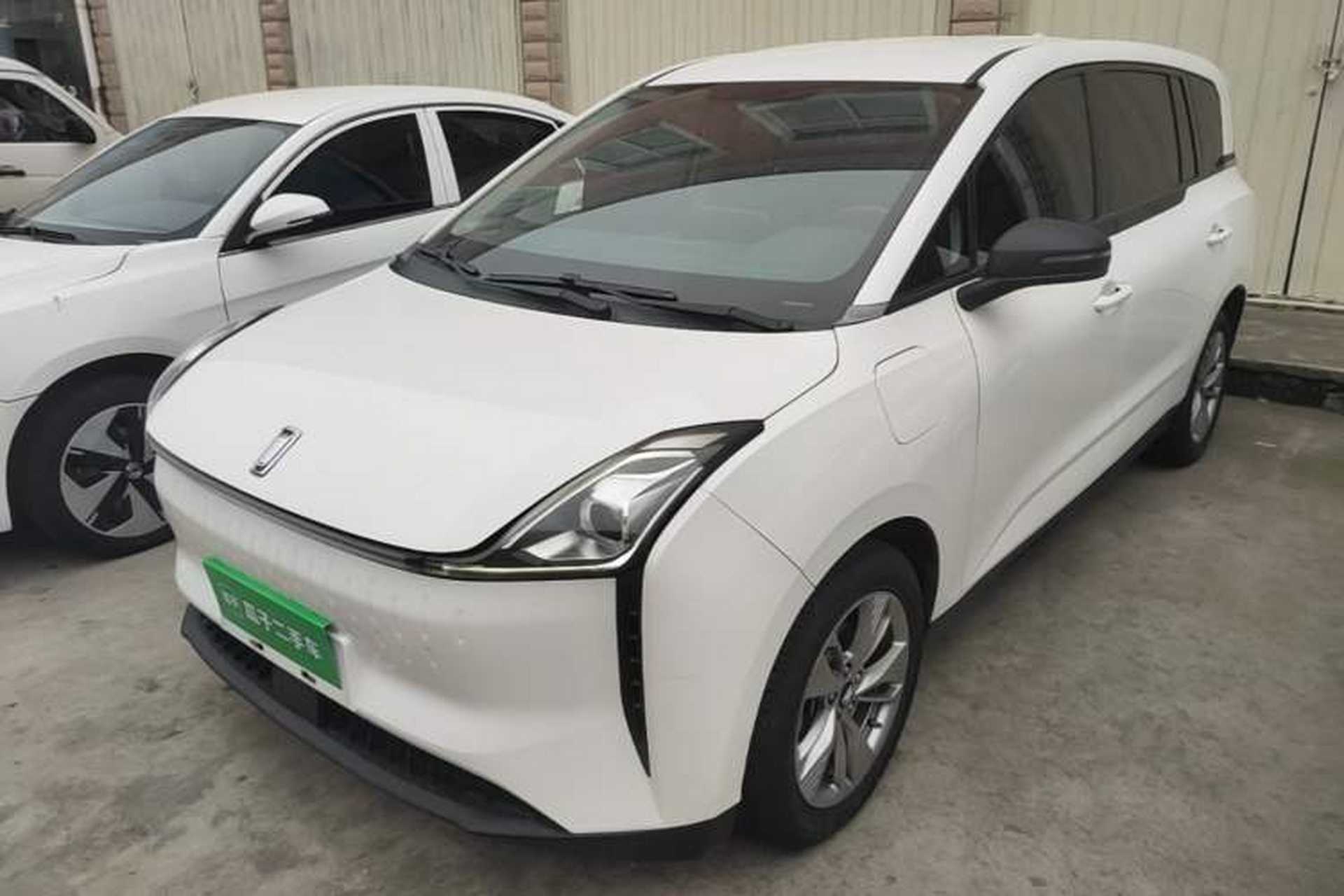 Used Bestune NAT 2021 Ride-Hailing Version Front Left 45 Deg