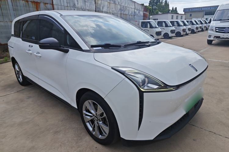 Used Bestune NAT 2021 Market Expansion Edition Front Right 45 Deg