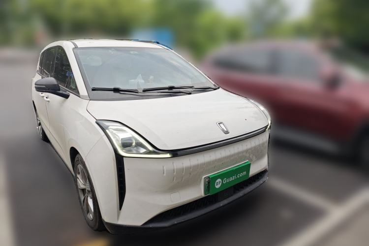 Used Bestune NAT 2021 Ride-Hailing Version Front Right 45 Deg
