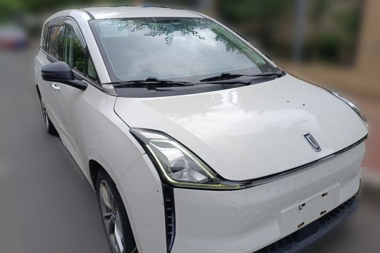Used Bestune NAT 2021 Luxury Experience Edition Front Right 45 Deg