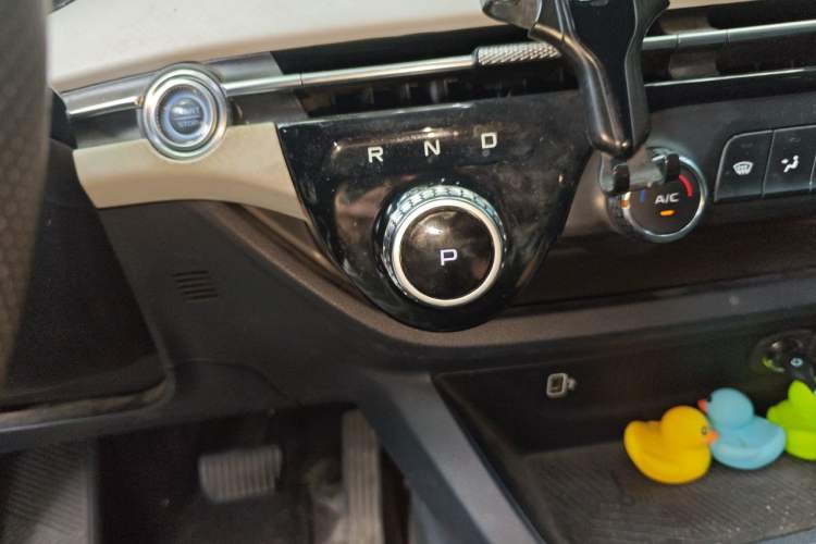 Used Bestune NAT 2021 Ride-Hailing Version Gear Lever