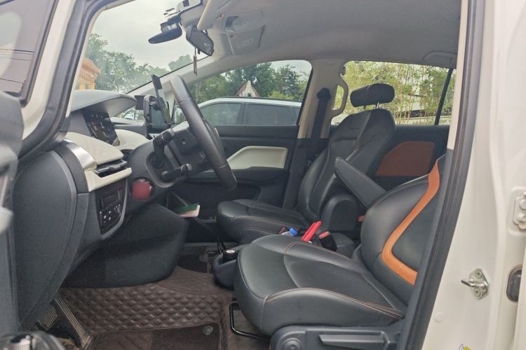 Used Bestune NAT 2021 Luxury Experience Edition Left Front Seat