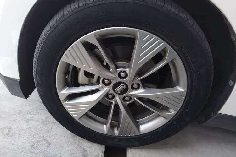 Used Bestune NAT 2021 Luxury Experience Edition Left Front Wheel Hub