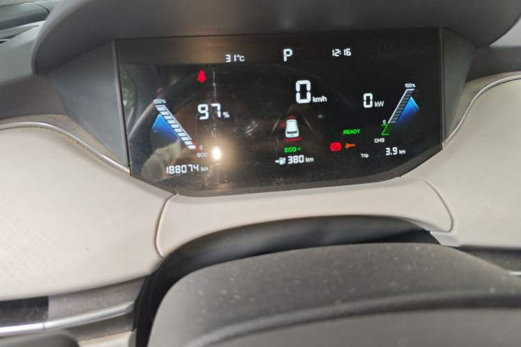 Used Bestune NAT 2021 Ride-Hailing Version Odometer Close Up