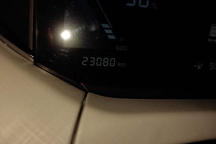Used Bestune NAT 2021 Luxury Experience Edition Odometer Close Up