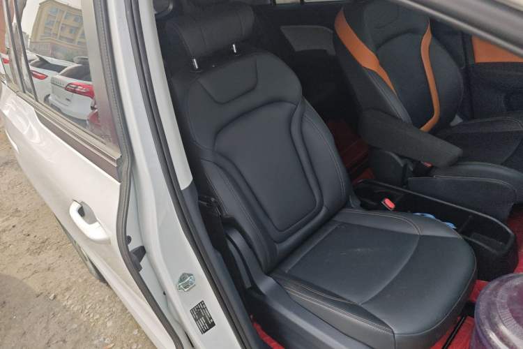 Used Bestune NAT 2021 Luxury Experience Edition Right Front Seat