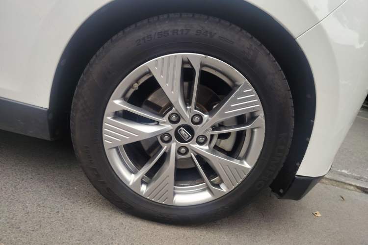 Used Bestune NAT 2021 Ride-Hailing Version Right Front Wheel Hub
