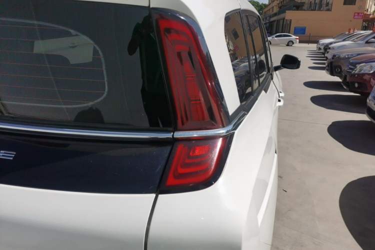 Used Bestune NAT 2021 Ride-Hailing Version Right Rear Taillight
