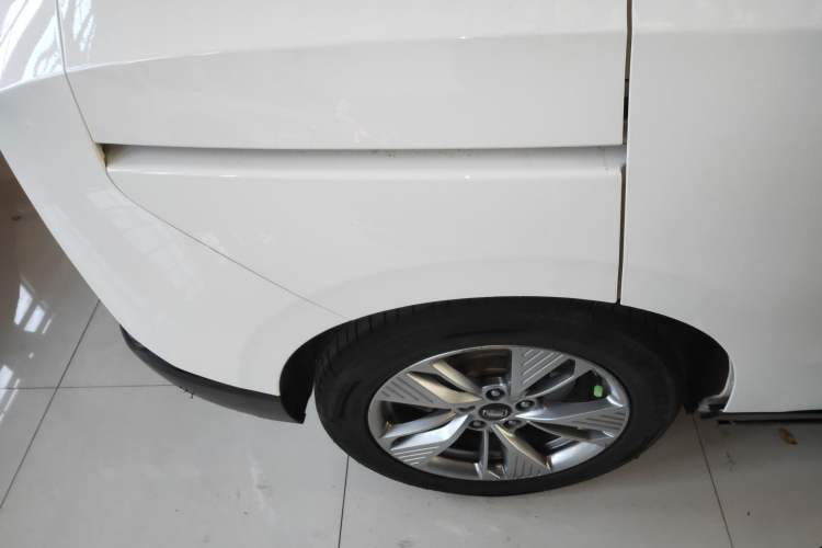 Used Bestune NAT 2021 Ride-Hailing Version Right Rear Wheel Hub
