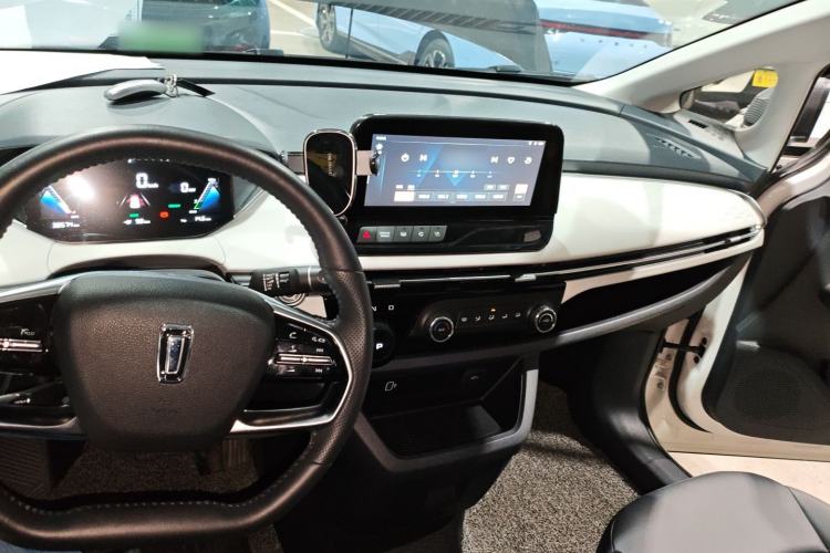 Used Bestune NAT 2022 Enjoy Travel Battery-Swap Version 100kW 401km Interior 2