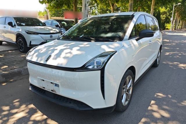 Używany Bestune NAT 2022 Comfortable Travel Rental Edition