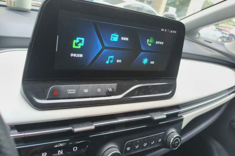 Used Bestune NAT 2022 Comfort Travel Version 100kW 425km Audio And AC Panel