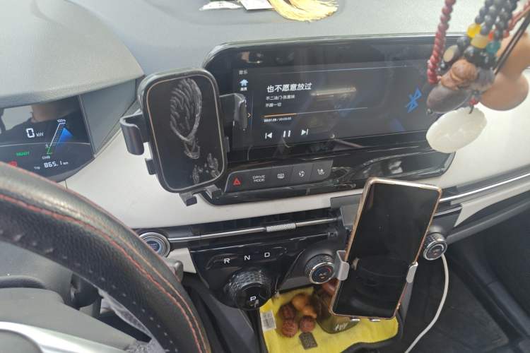 Used Bestune NAT 2022 Comfort Travel Version 100kW 419km Audio And AC Panel