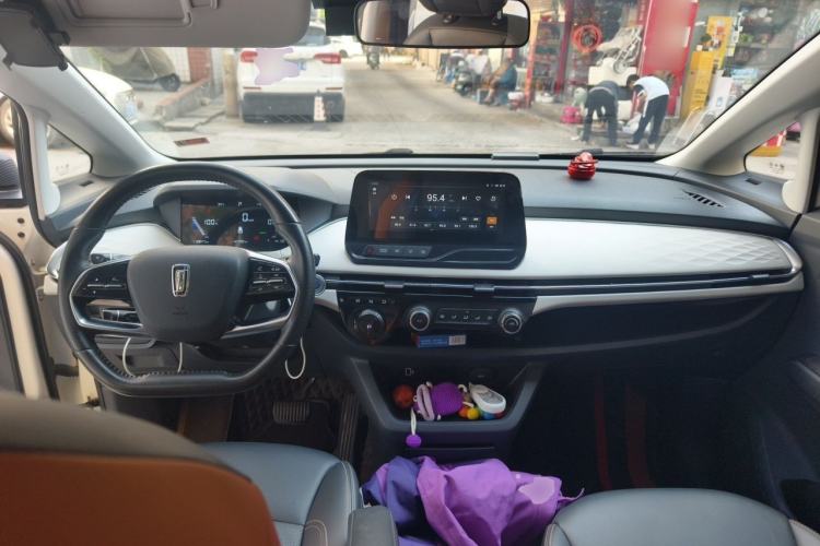 Used Bestune NAT 2022 Comfort Travel Version 100kW 419km Center Console