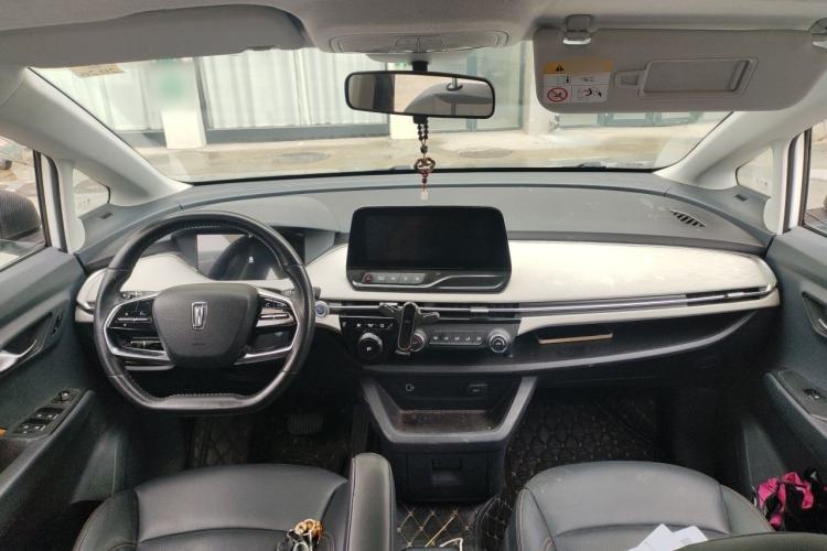 Used Bestune NAT 2022 Comfortable Travel Rental Edition Center Console
