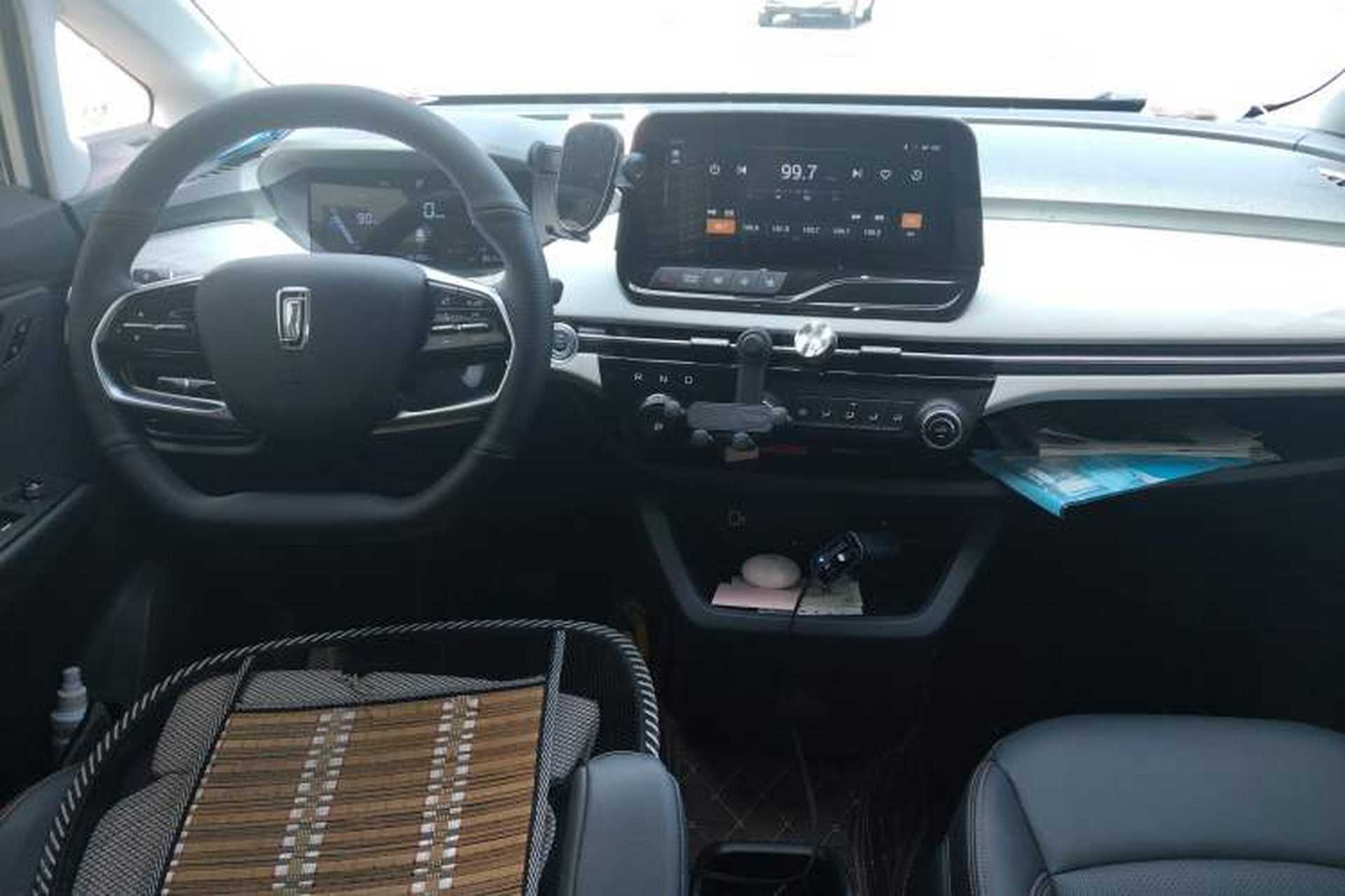 Used Bestune NAT 2022 Enjoy Travel Battery-Swap Version 100kW 401km Center Console