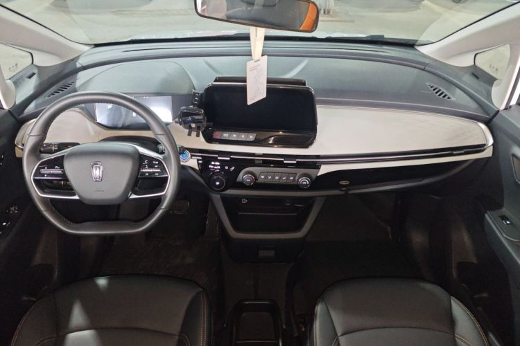 Used Bestune NAT 2022 Comfortable Travel Battery-Swap Version 100kW 401km Center Console