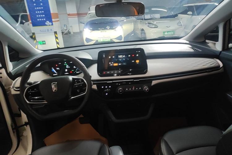 Used Bestune NAT 2022 Enjoy Travel Battery-Swap Version 100kW 401km Center Console