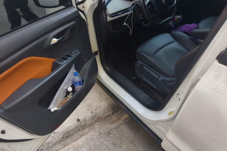 Used Bestune NAT 2022 Comfort Travel Version 100kW 419km Driver Seat