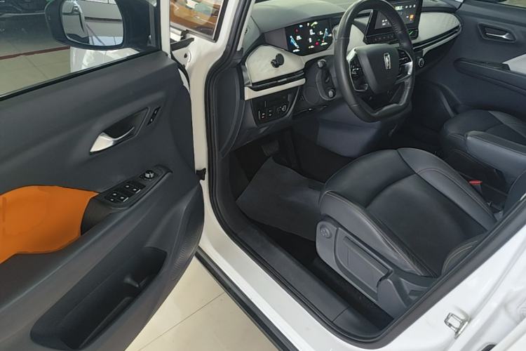 Used Bestune NAT 2022 Comfortable Travel Rental Edition Driver Seat