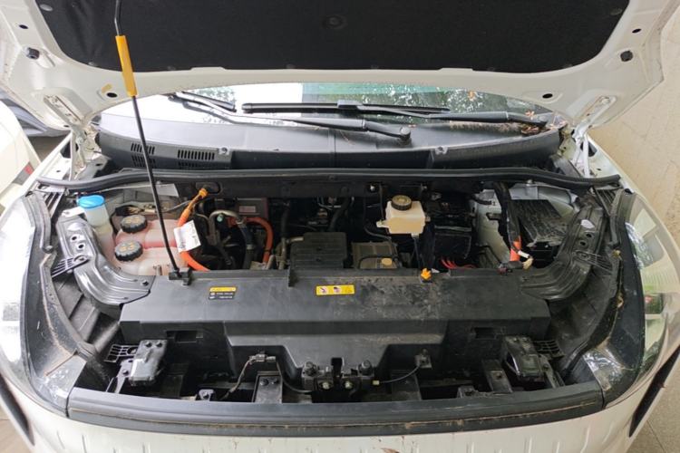Used Bestune NAT 2022 Comfortable Travel Battery-Swapping Taxi Version Engine Bay