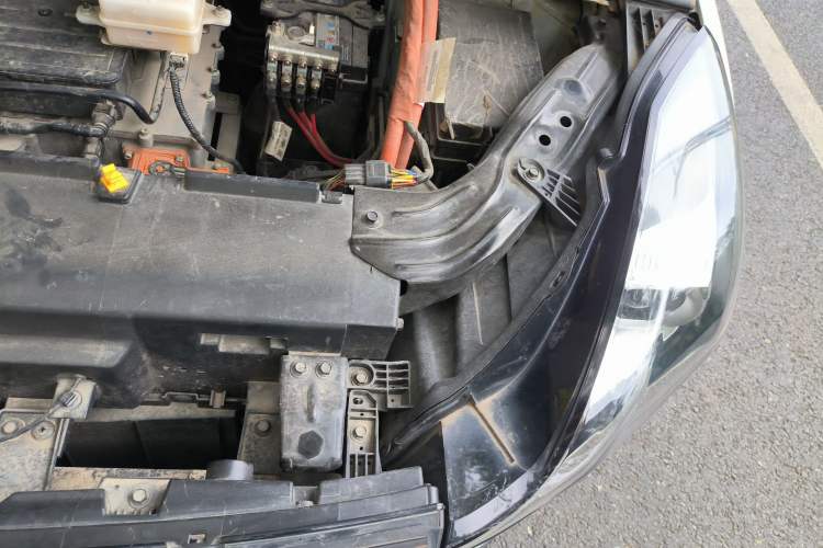 Used Bestune NAT 2022 Enjoy Travel Edition 100kW 419km Engine Bay Left