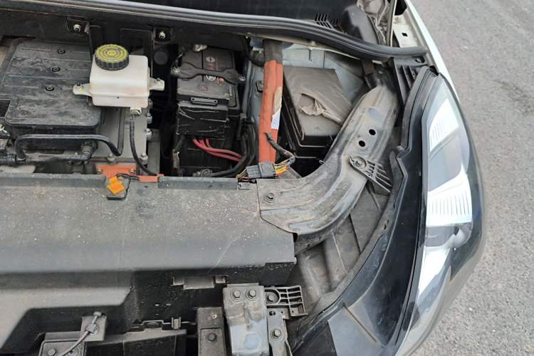 Used Bestune NAT 2022 Comfort Travel Version 100kW 419km Engine Bay Left