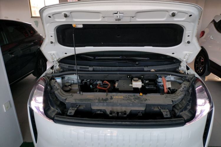 Used Bestune NAT 2022 Comfortable Travel Battery-Swap Version 100kW 414km Engine Bay