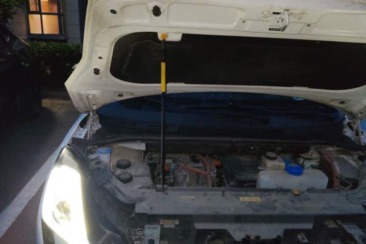 Used Bestune NAT 2022 Enjoy Travel Edition 100kW 419km Engine Bay Right