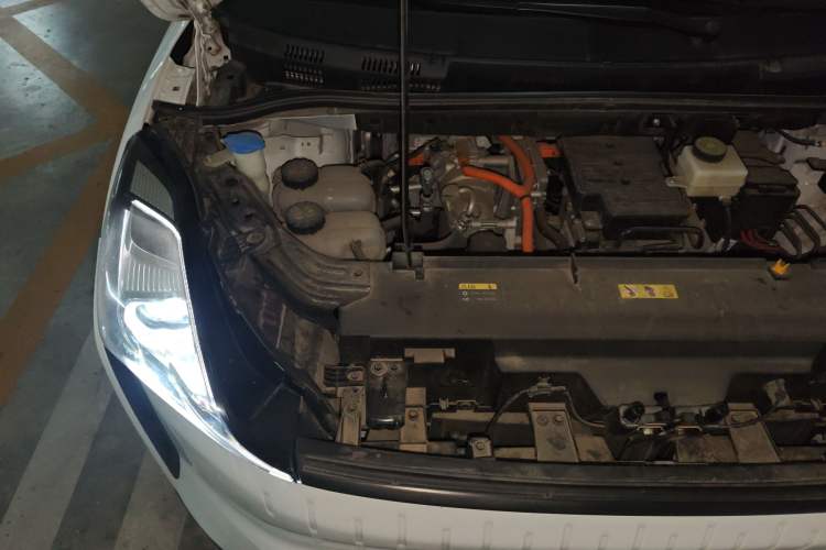 Used Bestune NAT 2022 Enjoy Travel Battery-Swap Version 100kW 401km Engine Bay Right
