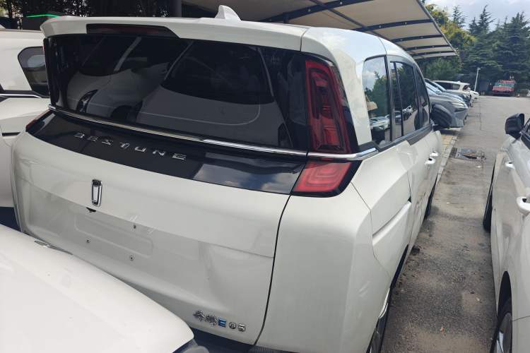 Used Bestune NAT 2022 Comfortable Travel Rental Edition Exterior 3
