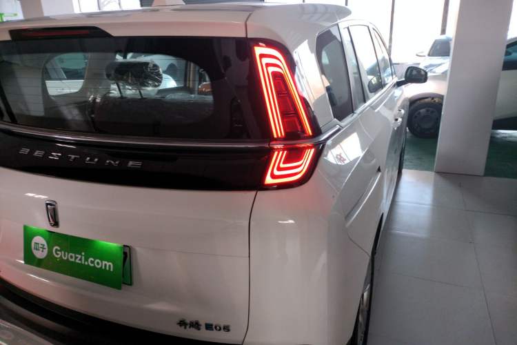 Used Bestune NAT 2022 Comfortable Travel Battery-Swap Version 100kW 414km Exterior 6