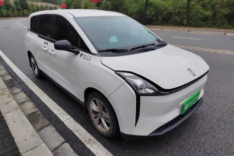 Used Bestune NAT 2022 Enjoy Travel Edition 100kW 419km Front Right 45 Deg